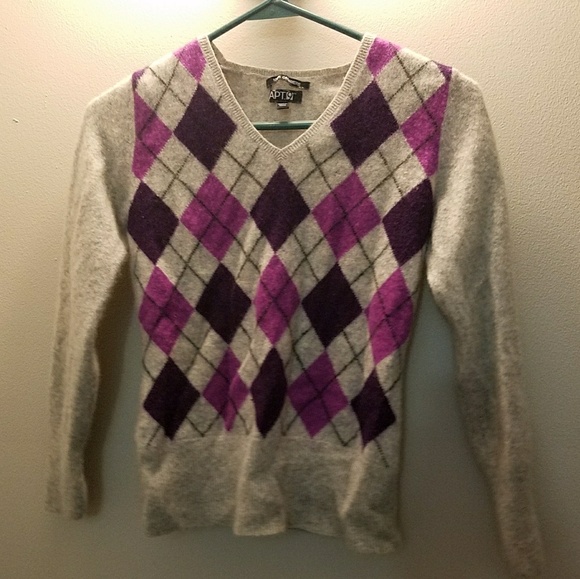 Apt. 9 Sweaters - Cashmere Argyle purple and gray sweater